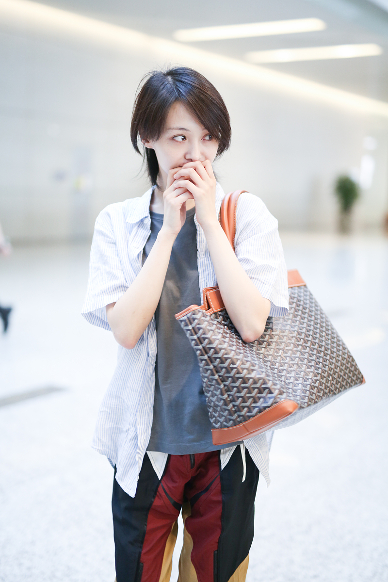 夏天衣服一般几件替换就够了？