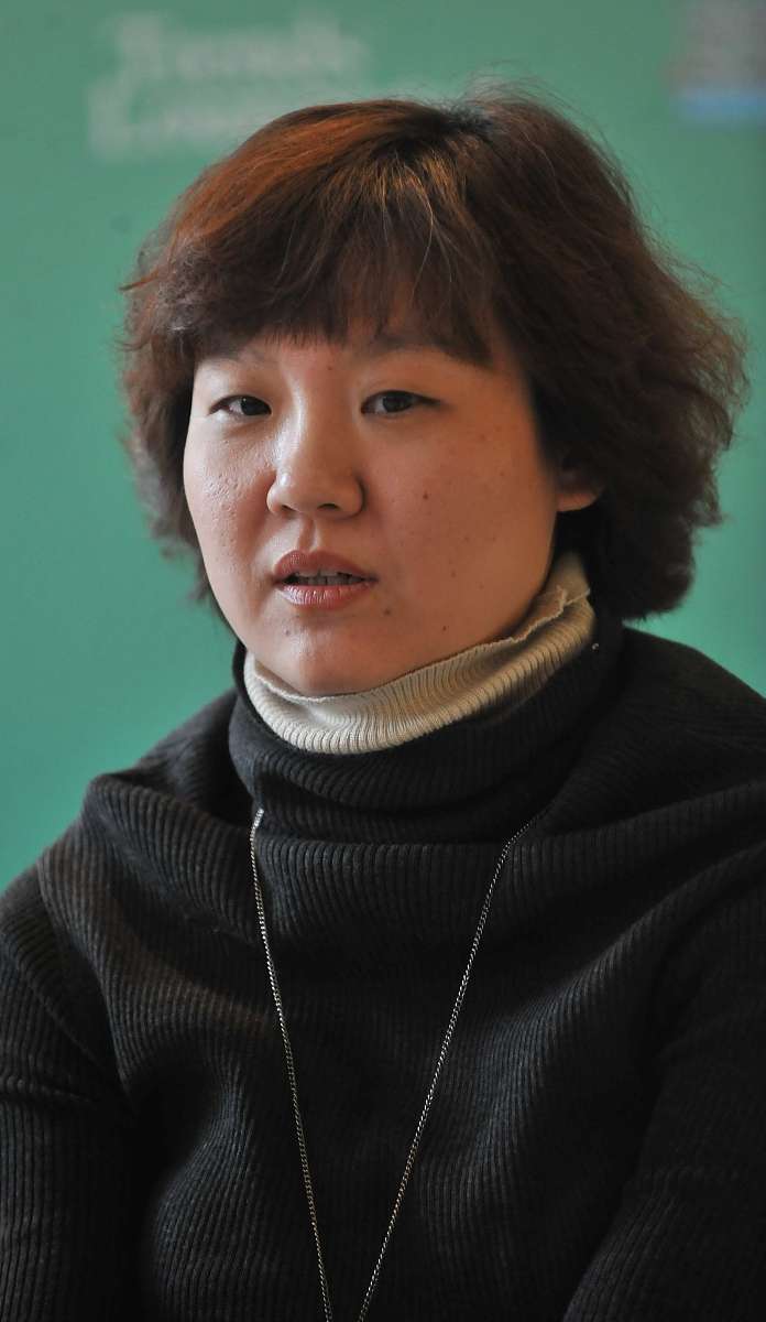 2012年2月15日,北京,《穿"动物园"的女编辑》小说首发式举行.***_***