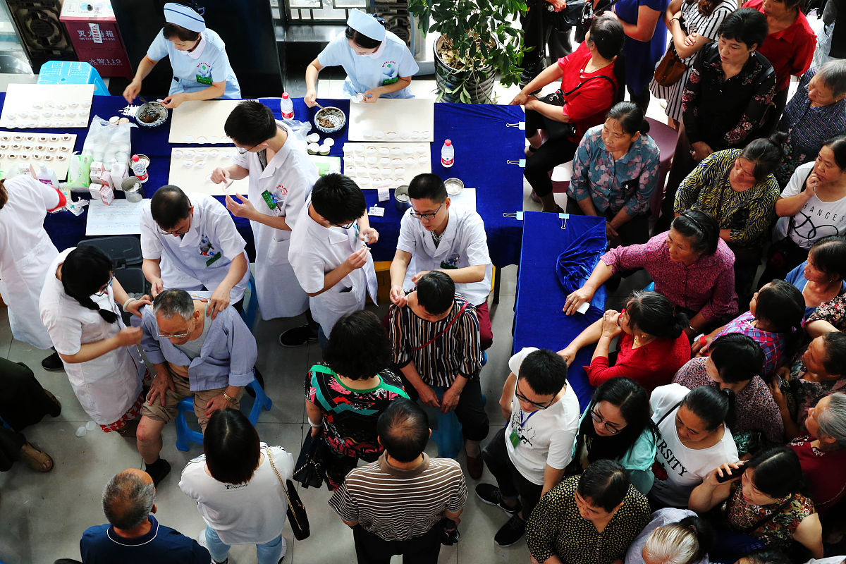 重庆2021年护理学校和职高哪个好