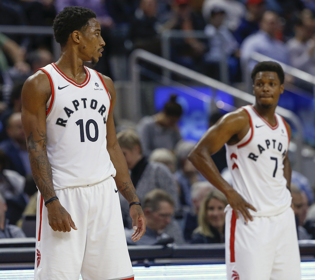 DeMar DeRozan Shines in 'The Mecca', Leads Raptors to Victory Over Knicks