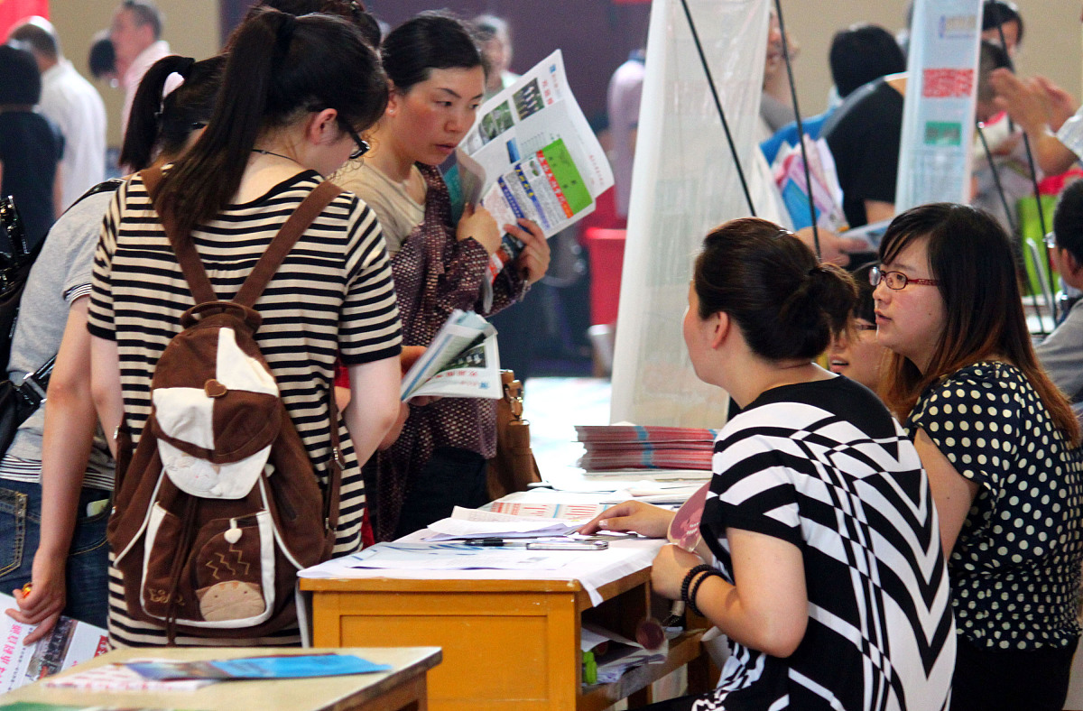 学历中家庭成员只填父母可以吗