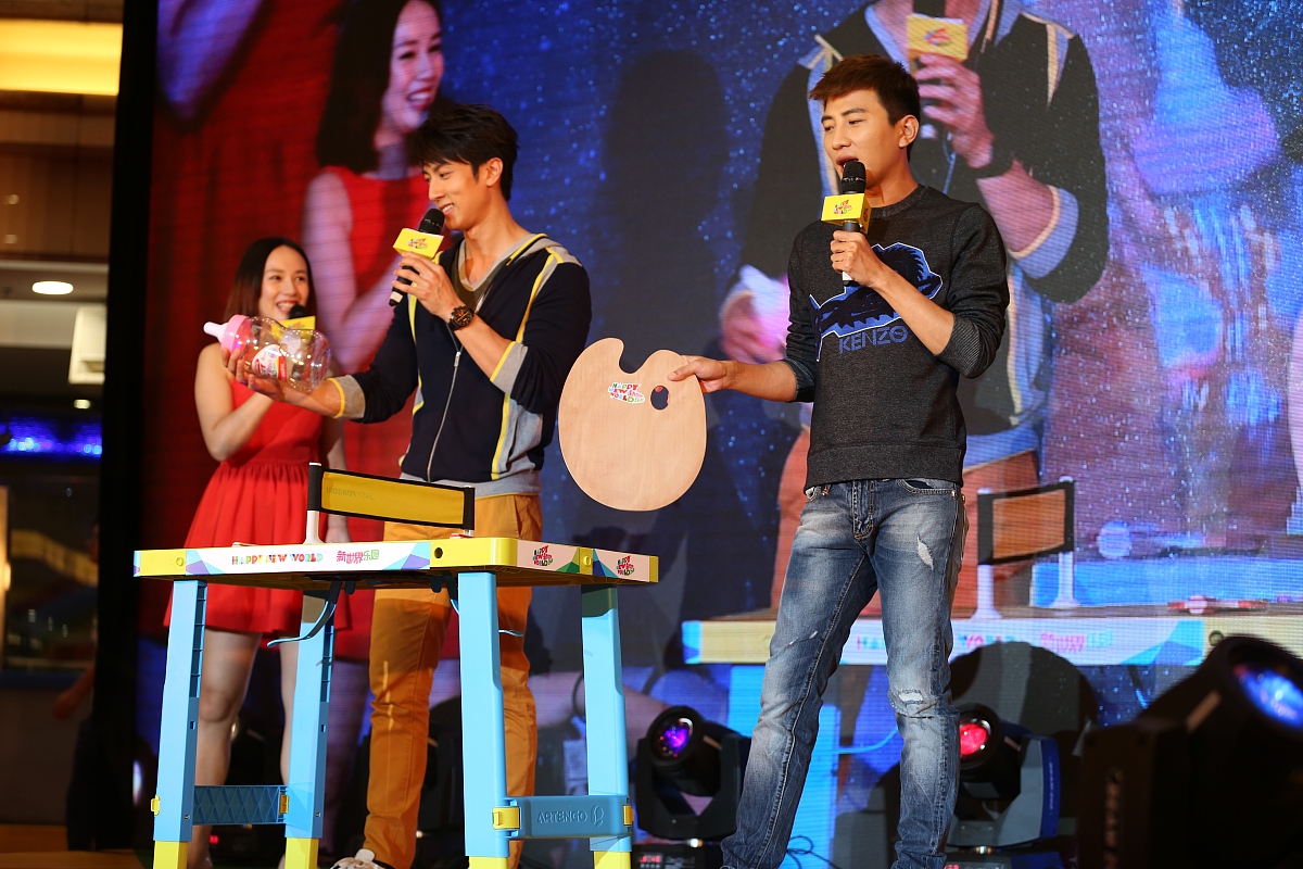 林渝超和黄悦：校园邂逅的甜蜜爱情故事