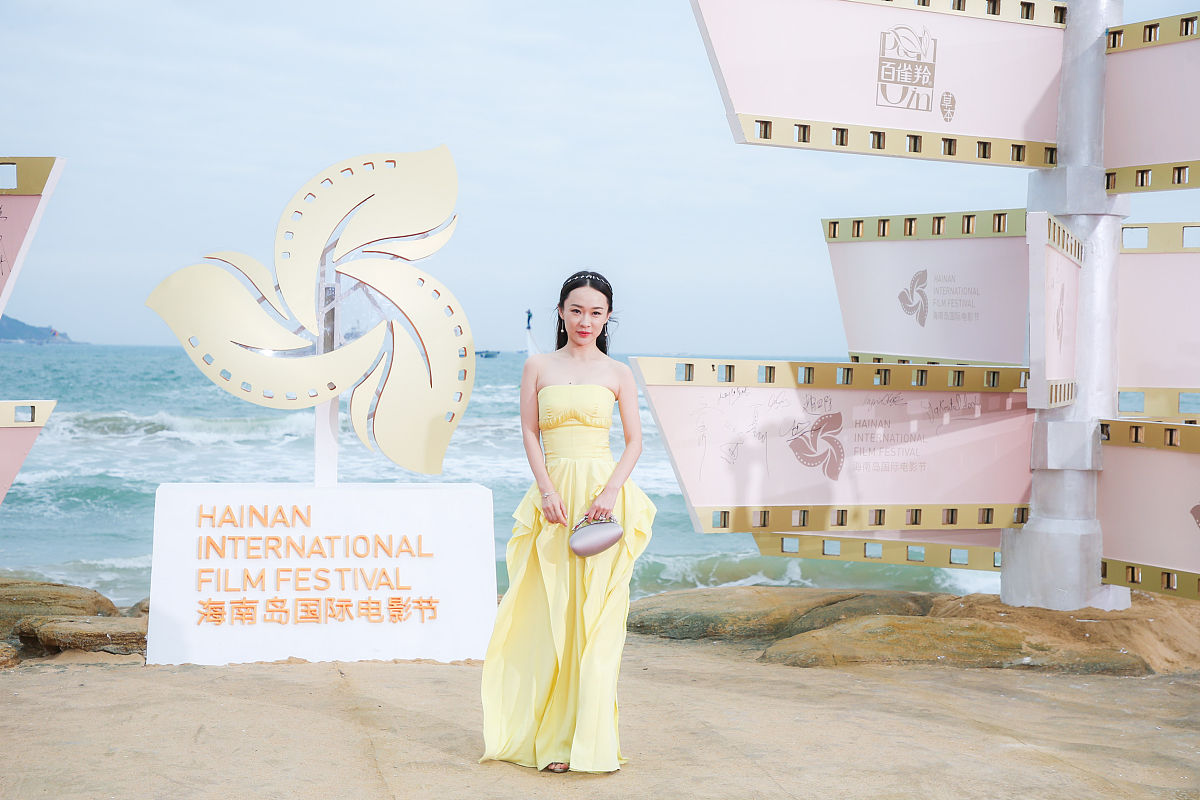 28B 罩杯有多大？胸围与罩杯尺寸对照表