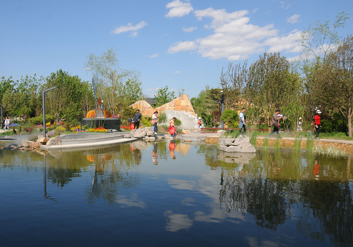 沙湖公园导游词