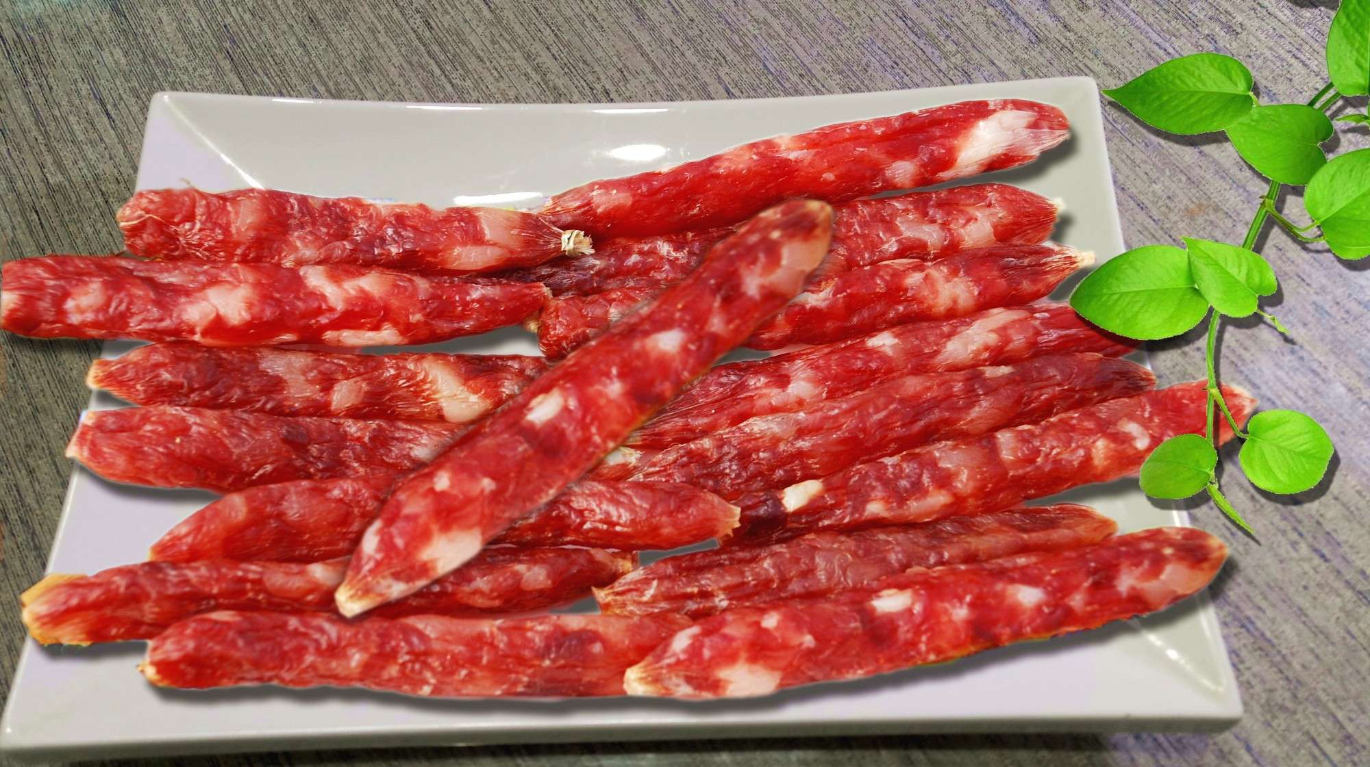 12种腊鱼腊肉腌制方法(07),广式腊肠,配方精致,余味绵绵