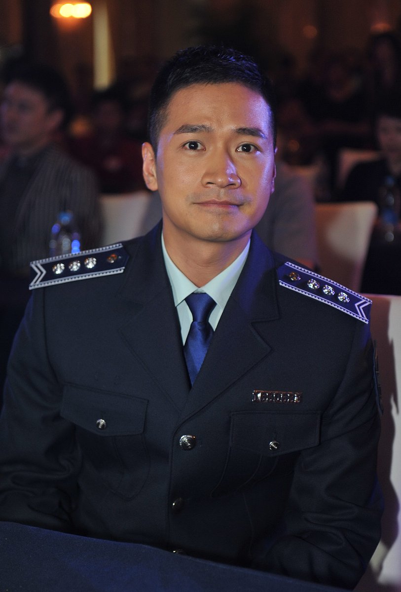 写一篇男性同性恋王家顺的爱情故事