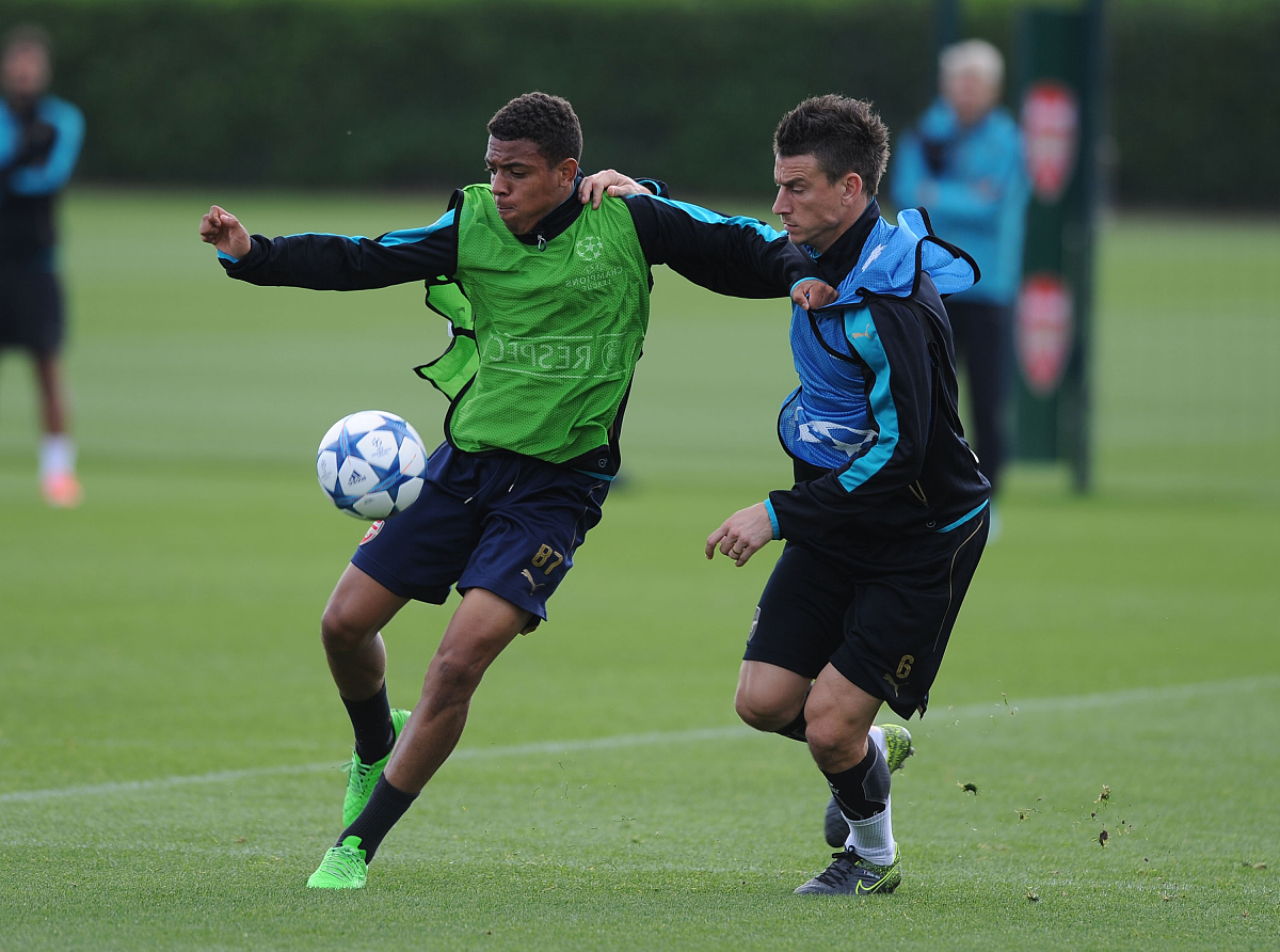 PLC ST语言编程入门：编写程序和功能块