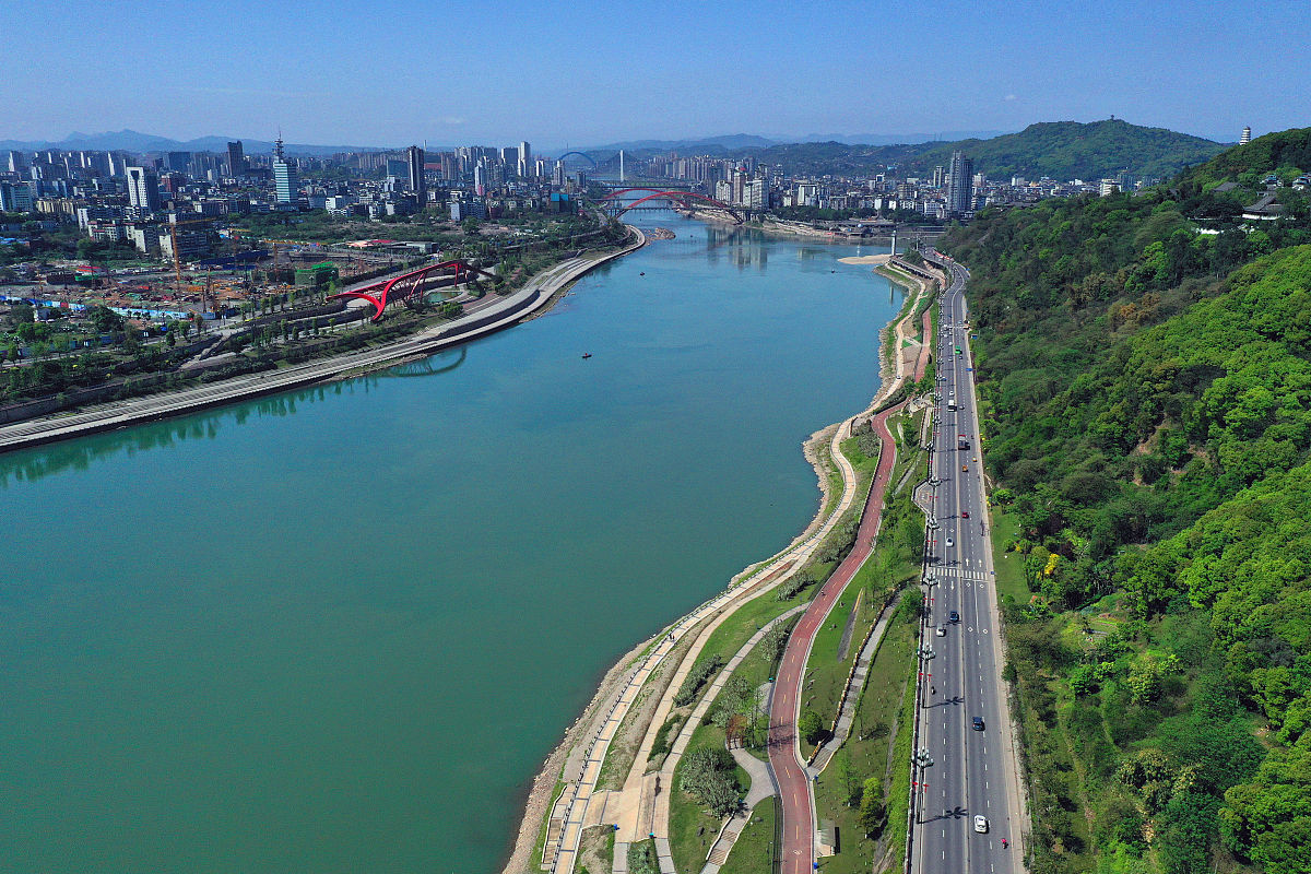 2019年四川省宜宾卫生学校招生专业及计划