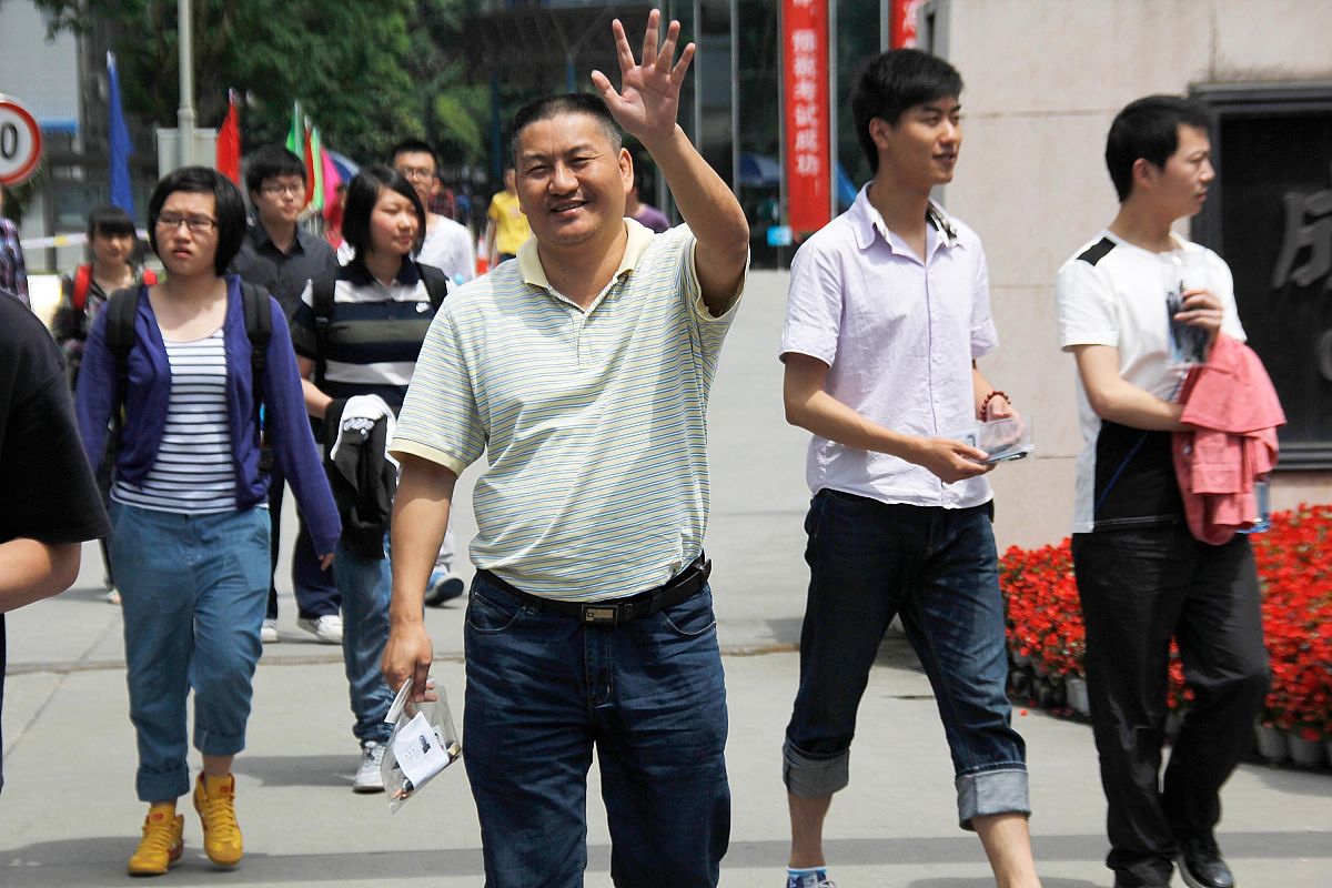 2018成都市第二十中学录取分数_外地招生