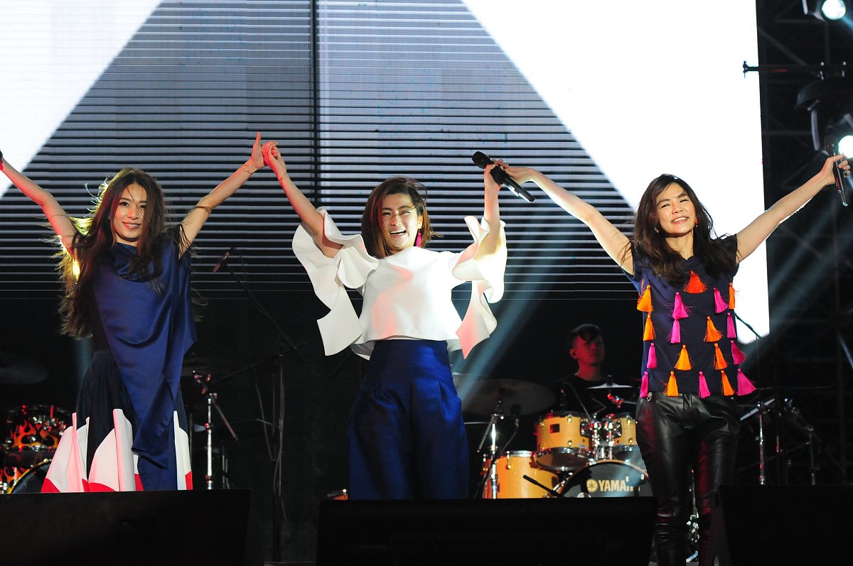 <strong>h</strong>.e献唱春浪音乐节.***_***任家萱selina,田馥甄hebe,陈嘉桦ella