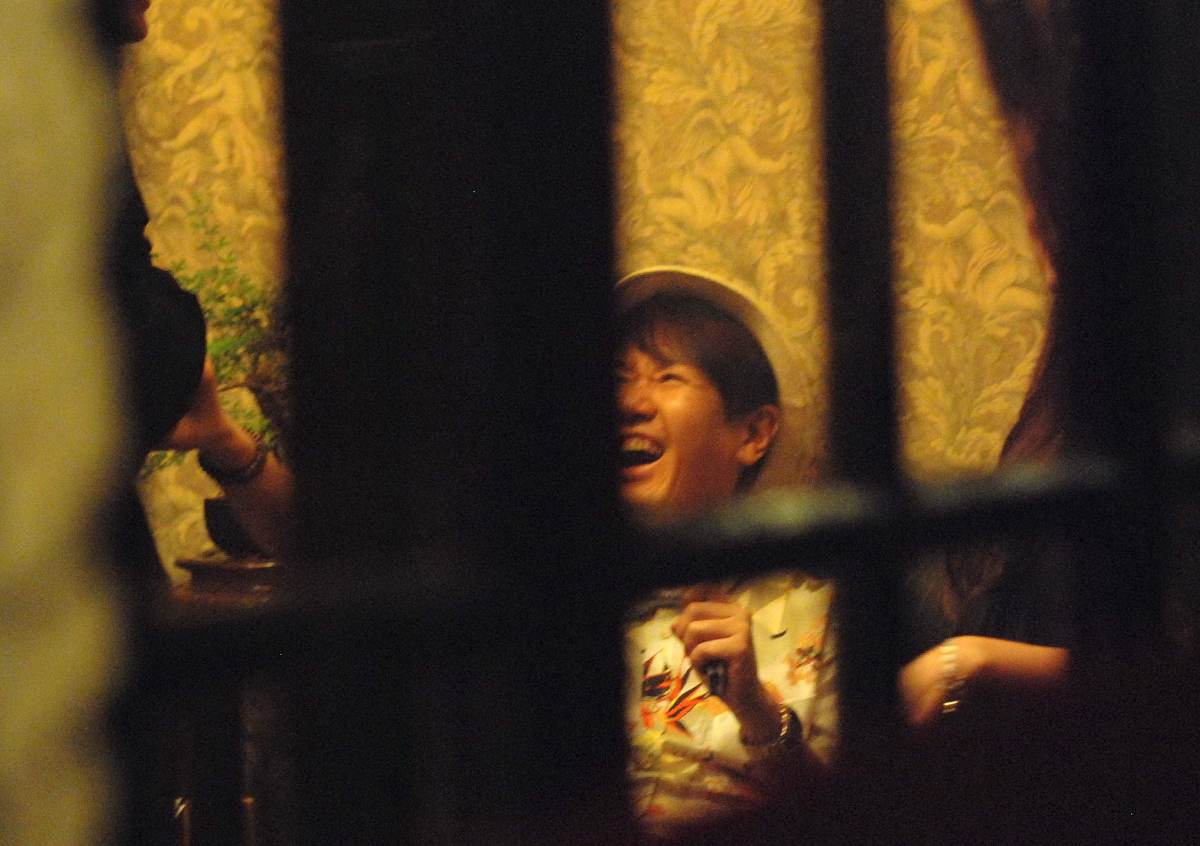 黄昏下的失约：王家卫式的爱情独白