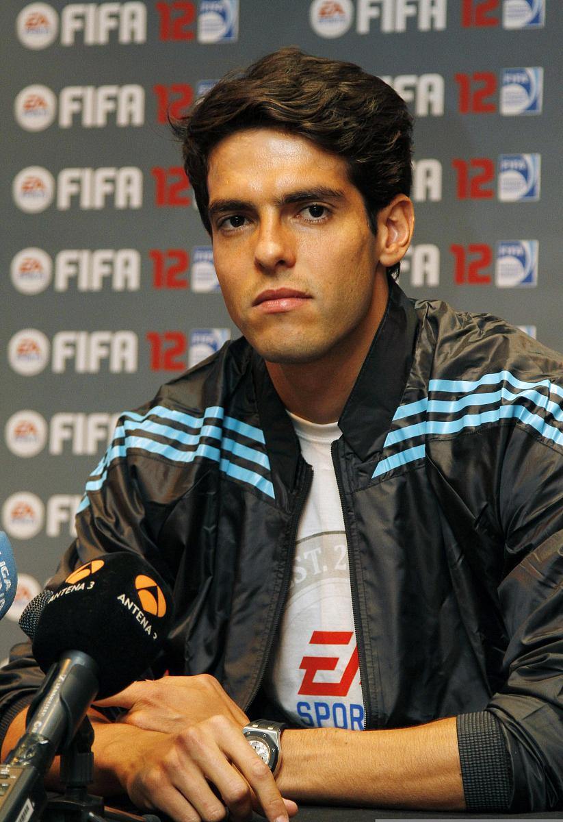 实况足球最强阵容推荐 | 最佳球员组合搭配