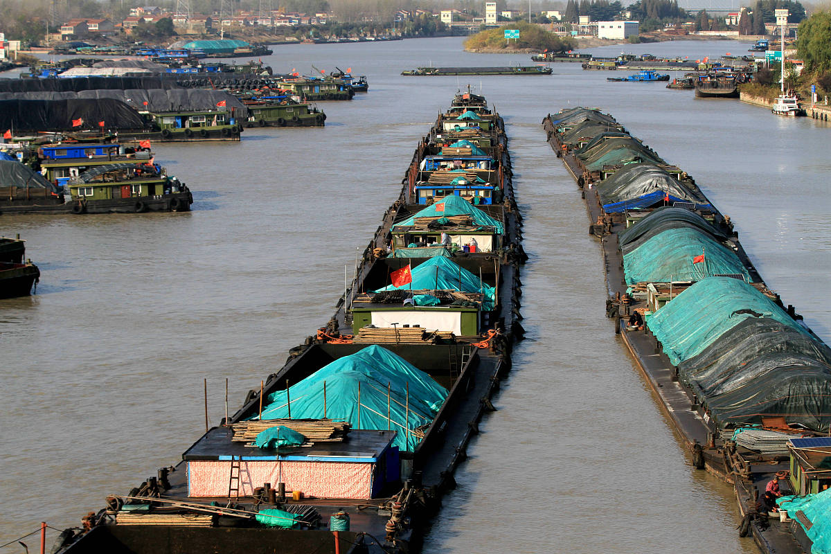 成都铁路专业学校交通运输管理专业就业前景：未来发展方向广阔