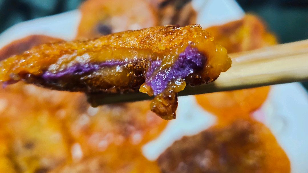 打工妹丁丁做南瓜紫薯馅饼味道如何