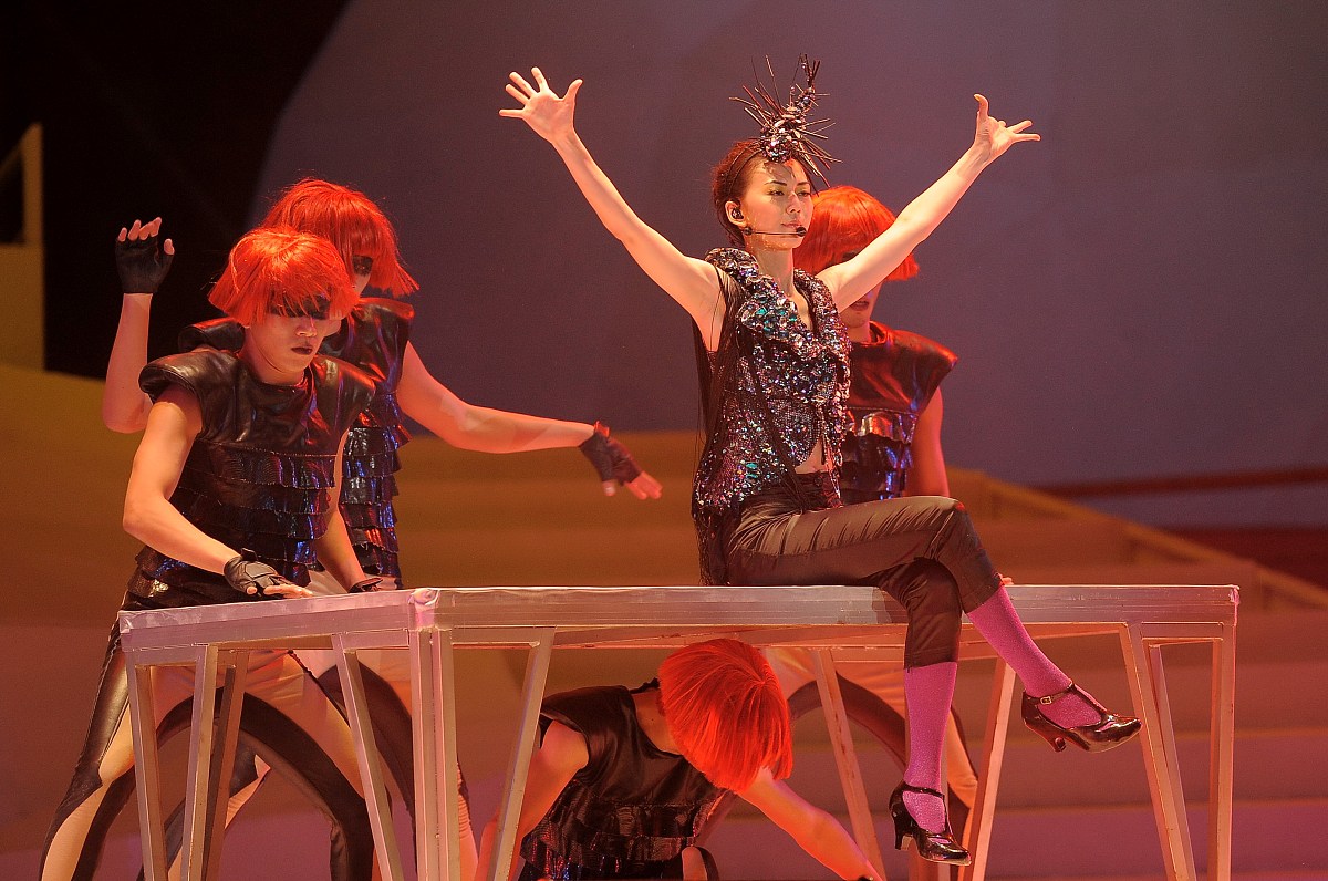 2010年8月28日,北京,孙燕姿《答案是》北京演唱会在首都体育馆举行.  