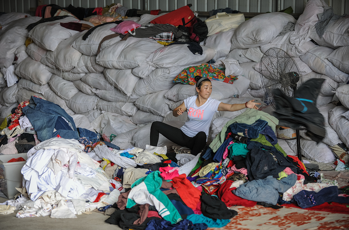 上门回收旧衣服：简单易行的三种方法