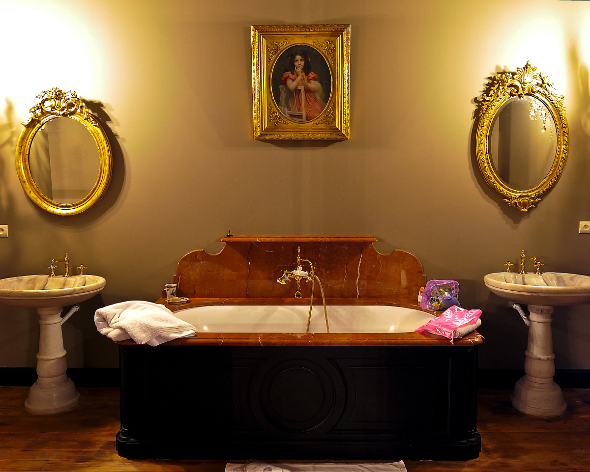 家庭装修插座线路规范：BV-3×4mm² 电线、暗装和安全型插座