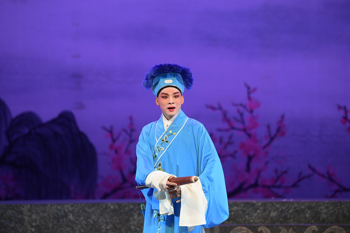 2019年7月28日,苏州,浙江省婺剧《白蛇传》上演.