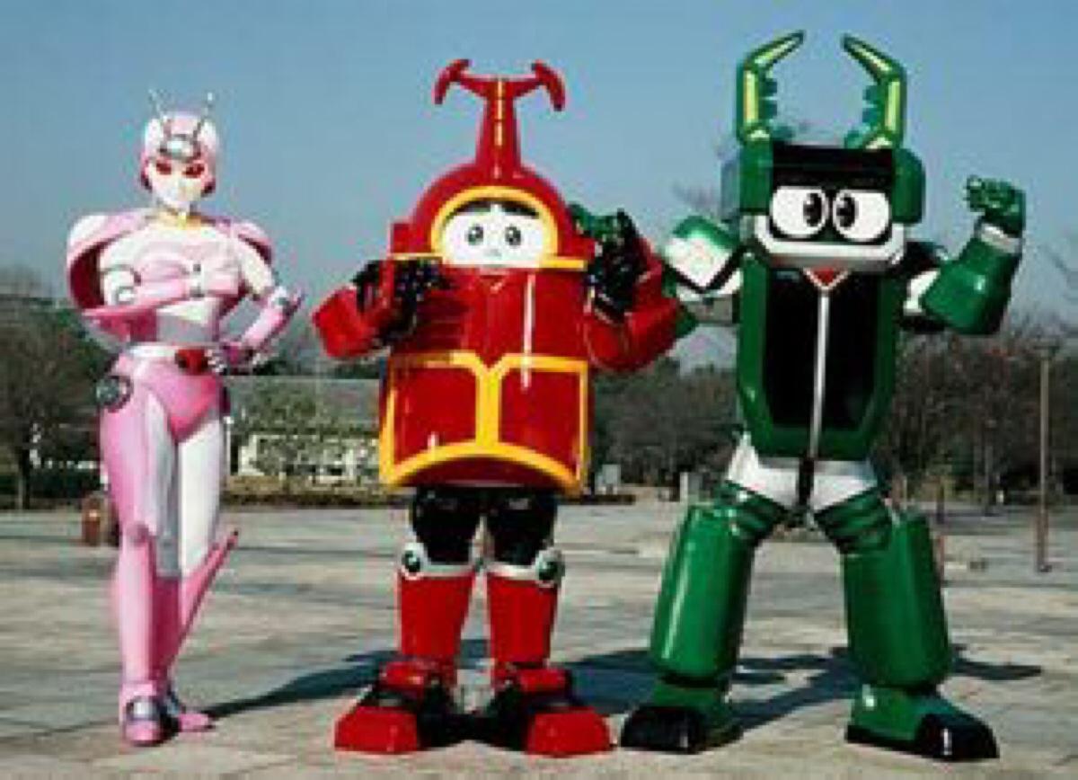 鲨鱼辣椒打伤蟑螂恶霸,遭到严厉惩罚