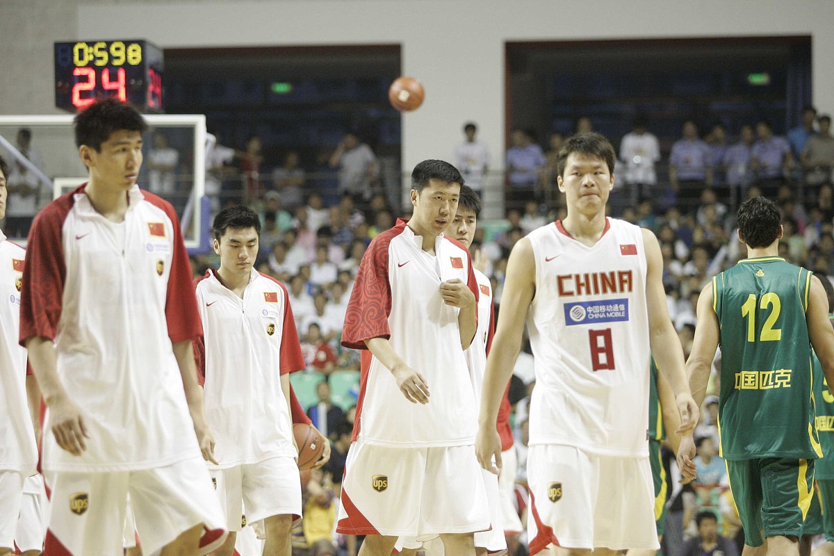 2009年6月30日,中国辽宁本溪,09男篮热身赛第2场,中国国家男子篮球队v