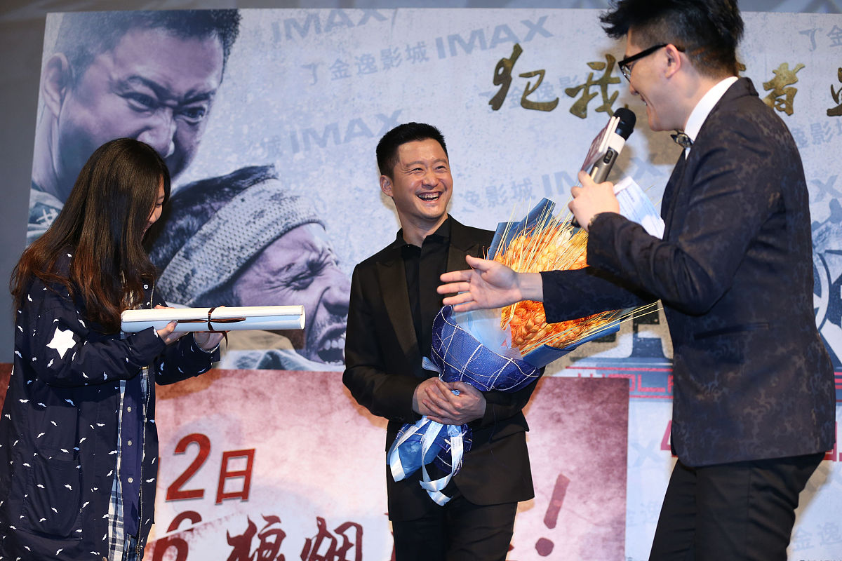 '战狼'如何诠释主旋律电影与缝合理论： 解析电影与社会的共鸣