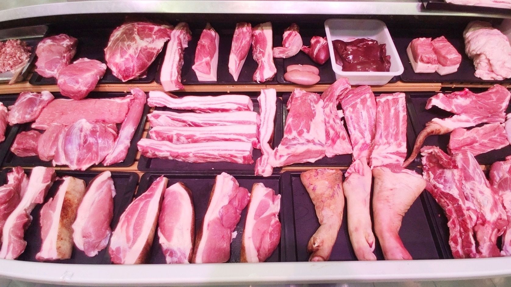 重庆超市土猪肉价格怎么样?和普通猪肉比,你会买哪个