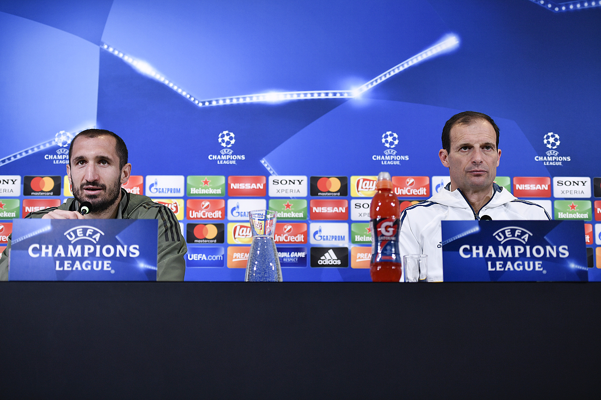 apakah play Station ada game fifa