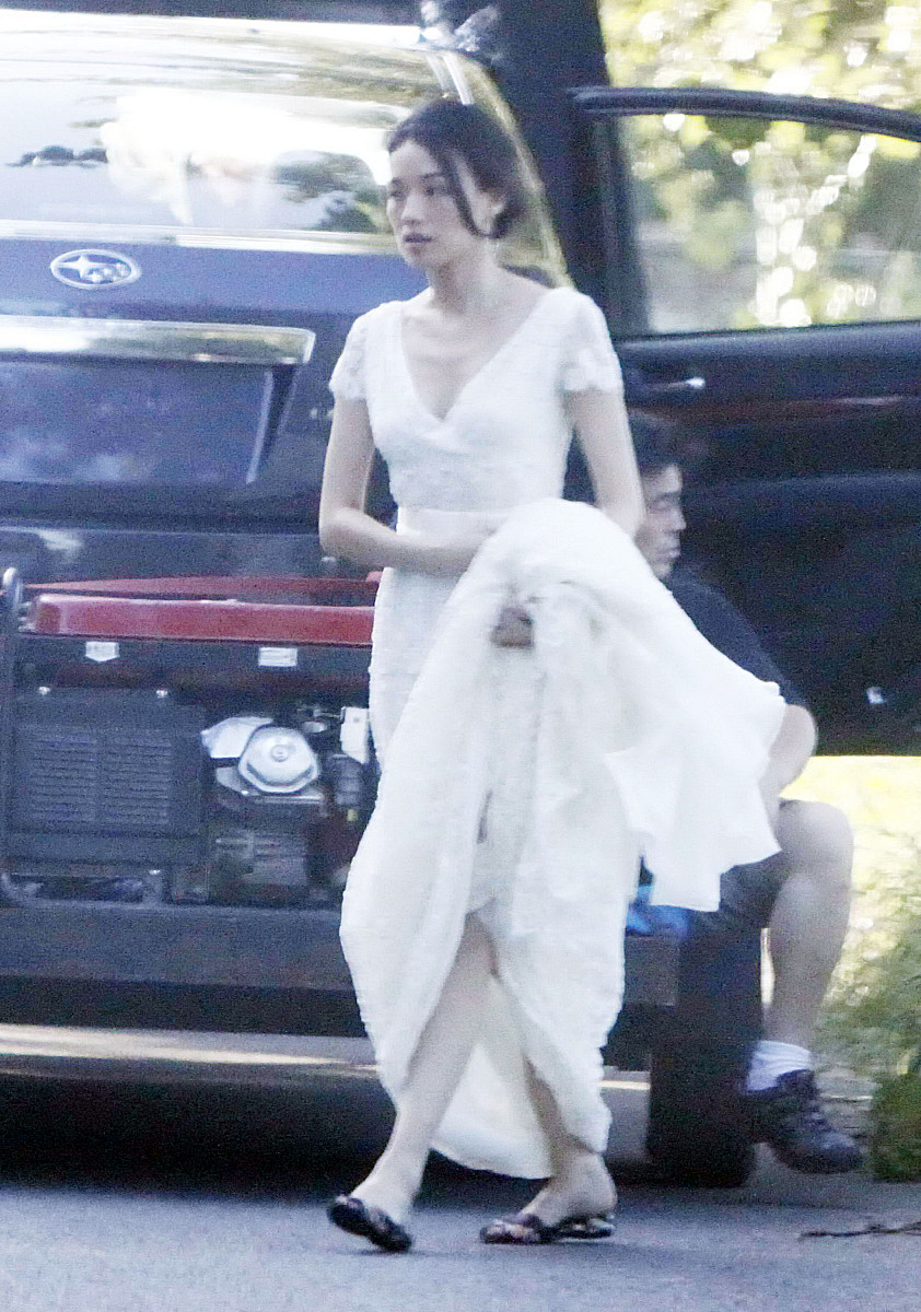 2009年8月11日,北京,舒淇拍摄某汽车广告.***_***+++_+++女星,拍广告,