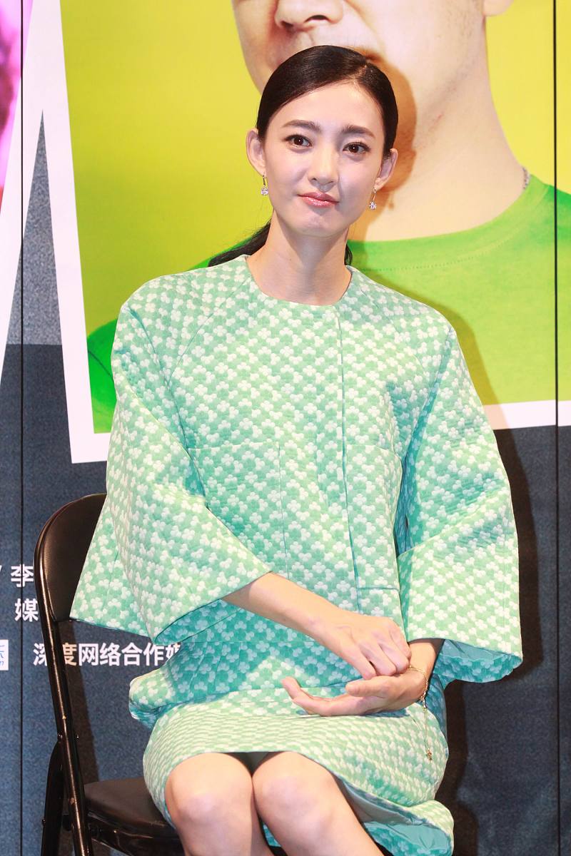 2013年08月25日,北京,微电影《因情圆缺2:代理相亲》首映发布会举行.*