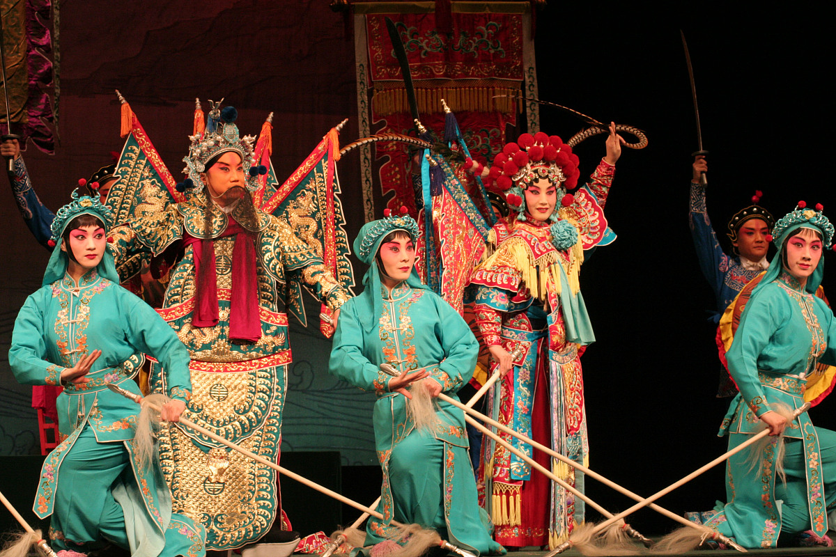 2020年成都市文化艺术学校招生专业及计划 - 培养您的艺术梦想