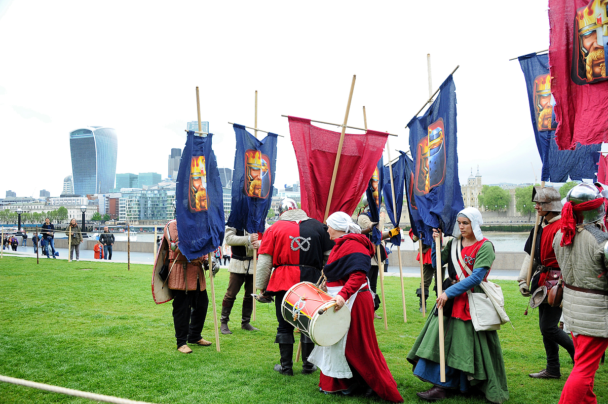 列王之怒 怎么起使用带颜色名字