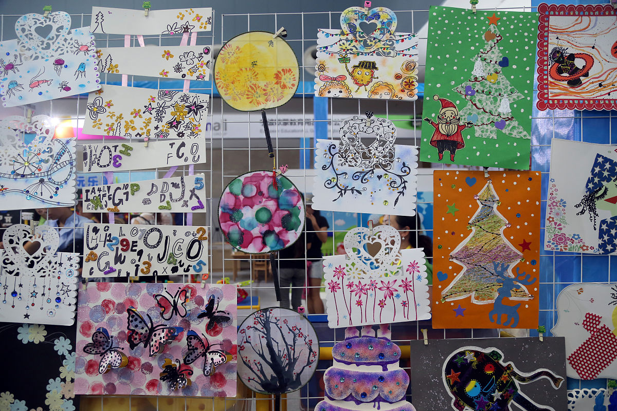 装饰的作用是什么？装饰具有哪些特点