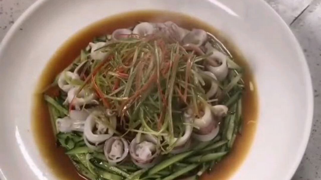 家常油淋鱿鱼的做法