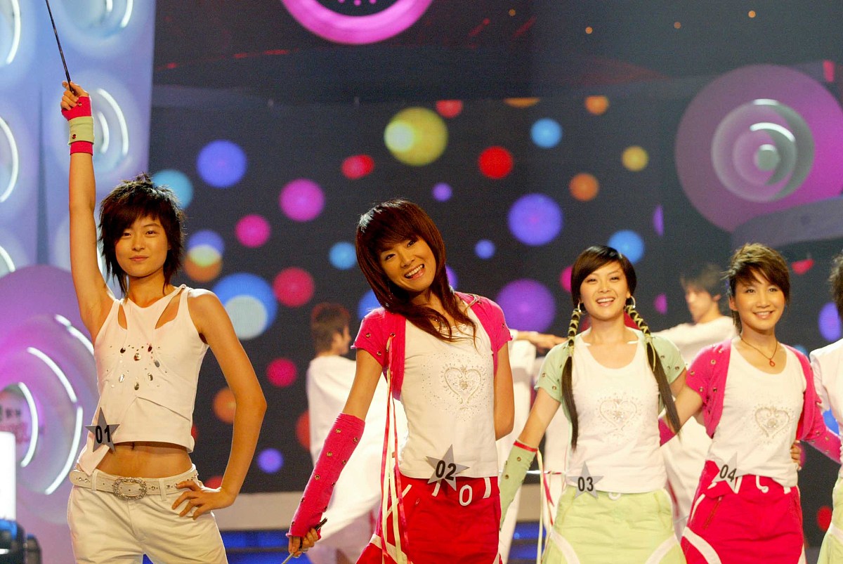 2006年7月21日,2006超级女声(沈阳赛区)7进5晋级赛比赛.王欣如+++_+++