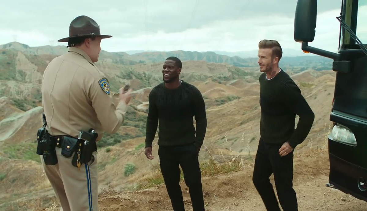 朋友：what if I watch the Netflix movie Extraction 2 with Chris Hemsworth aka Thor lolThe first one was good我该如何回答？