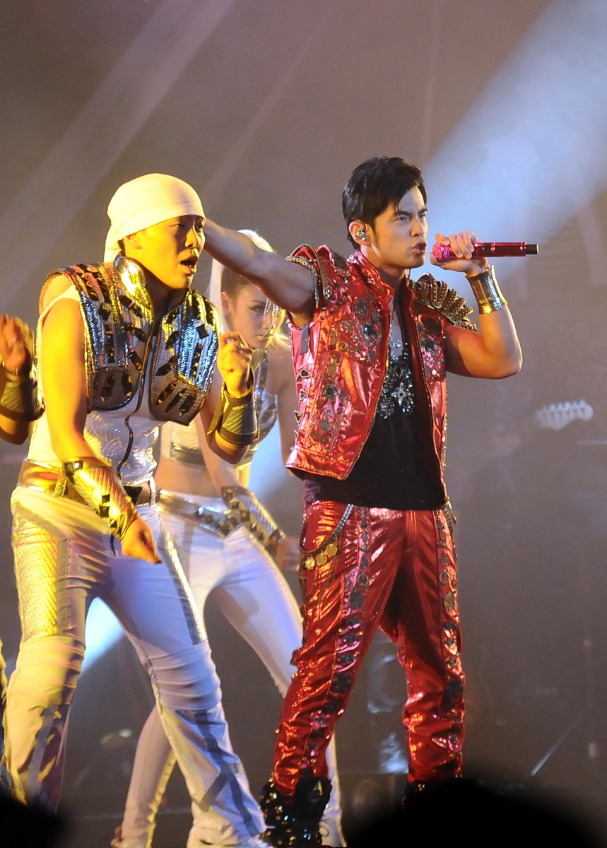 我想要周杰伦的门票该怎么办