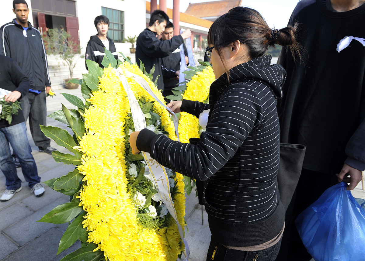 你是否认为他们会一直在？