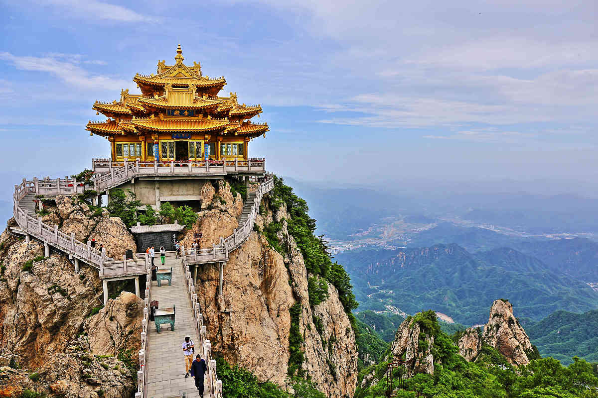 南阳旅游攻略：探索历史名城的文化瑰宝与自然奇观