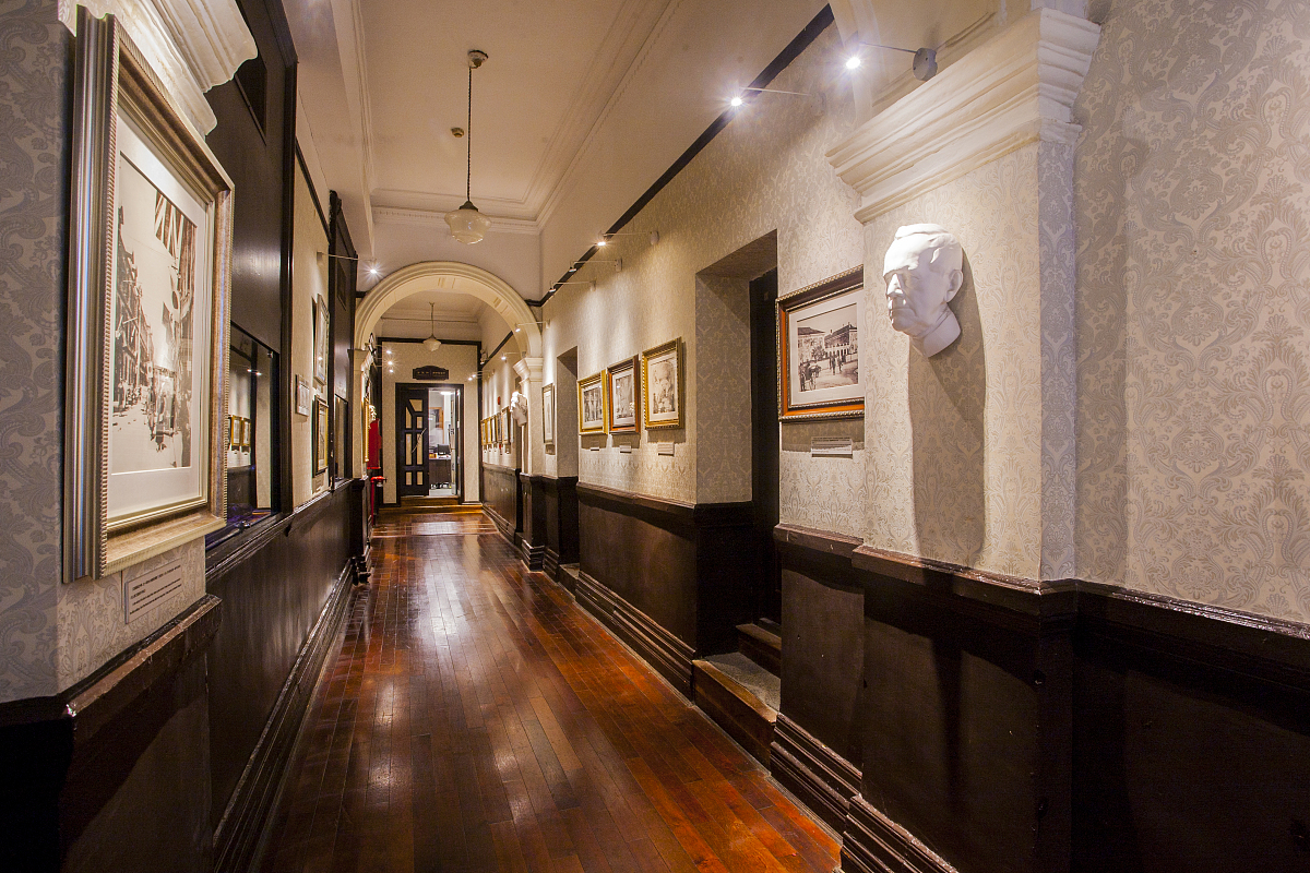 旧的不去新的不来是什么意思_词语旧的不去新的不来的意思