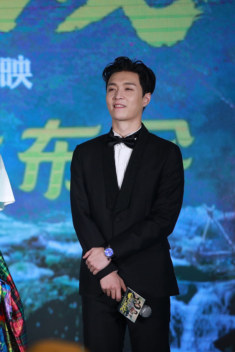 黄渤,王宝强四肢交缠就是"下不去口"  舒淇开怀大笑变身"按头小分队"