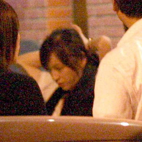 男友KTV陪唱被摸后，女友质问：你会不会酒后乱？我该怎么解释？