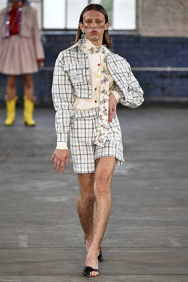 重庆有计算机平面设计专业的中专中职学校哪家好