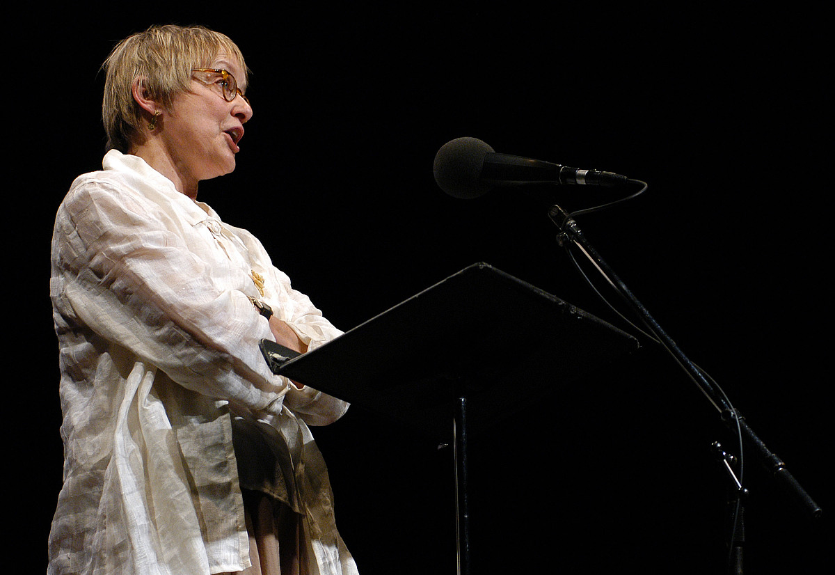 2004年6月2日,曼哈顿百老汇大道上的交响乐空间"symphonyspace",美国
