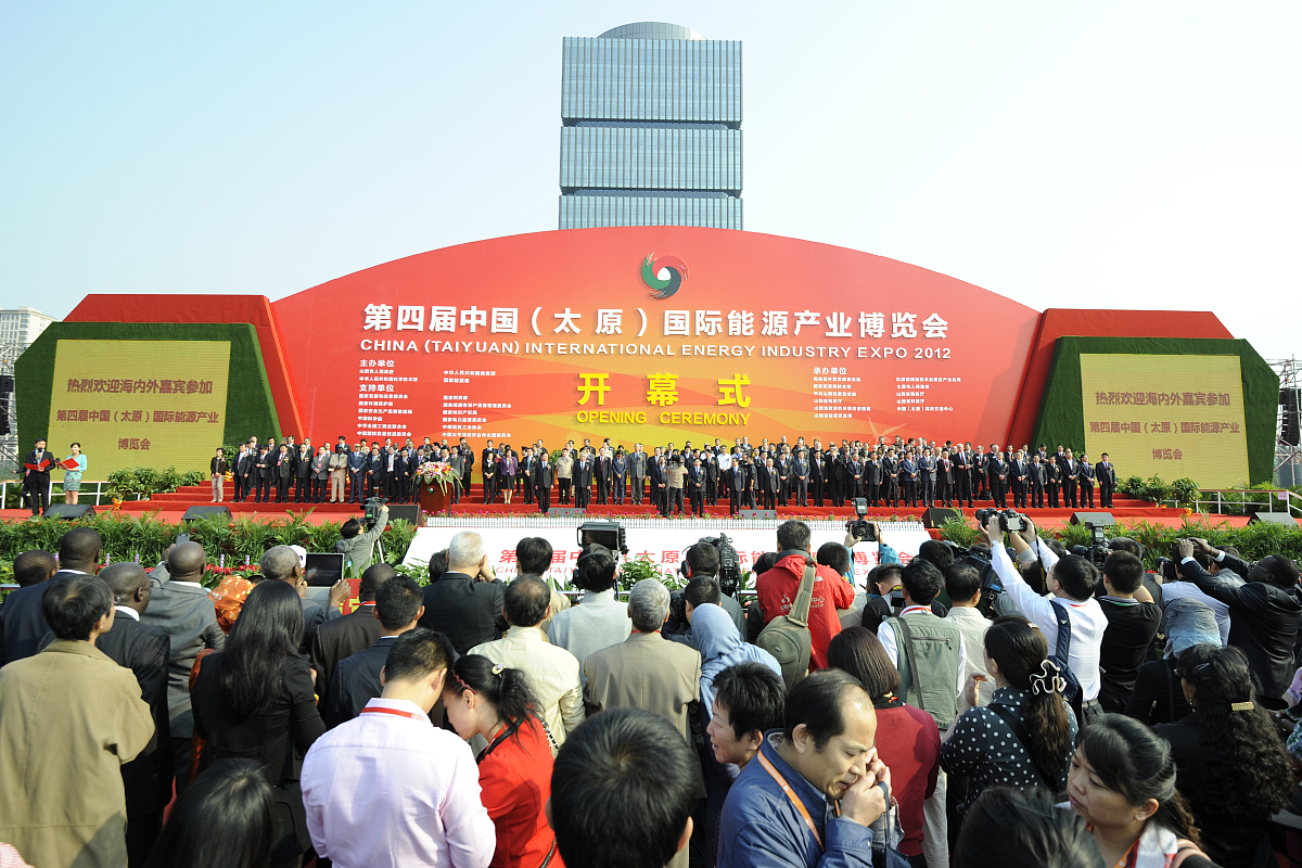 晋中市煤炭监理局某煤矿煤炭经营权转租合同书