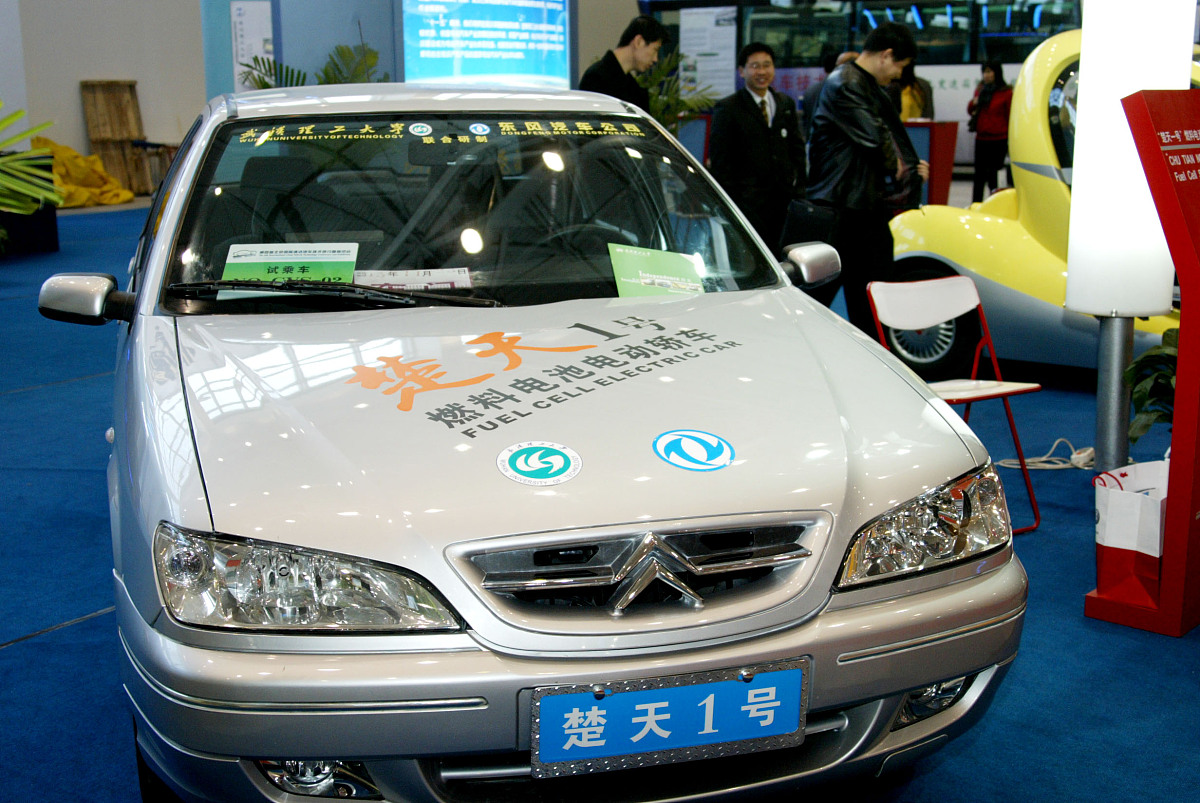 襄阳汽车职业技术学院招生专业介绍：汽车制造、维修、电子、营销