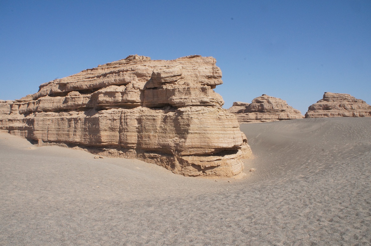 土木工程专业就业方向：城市规划、建筑、交通、水利等