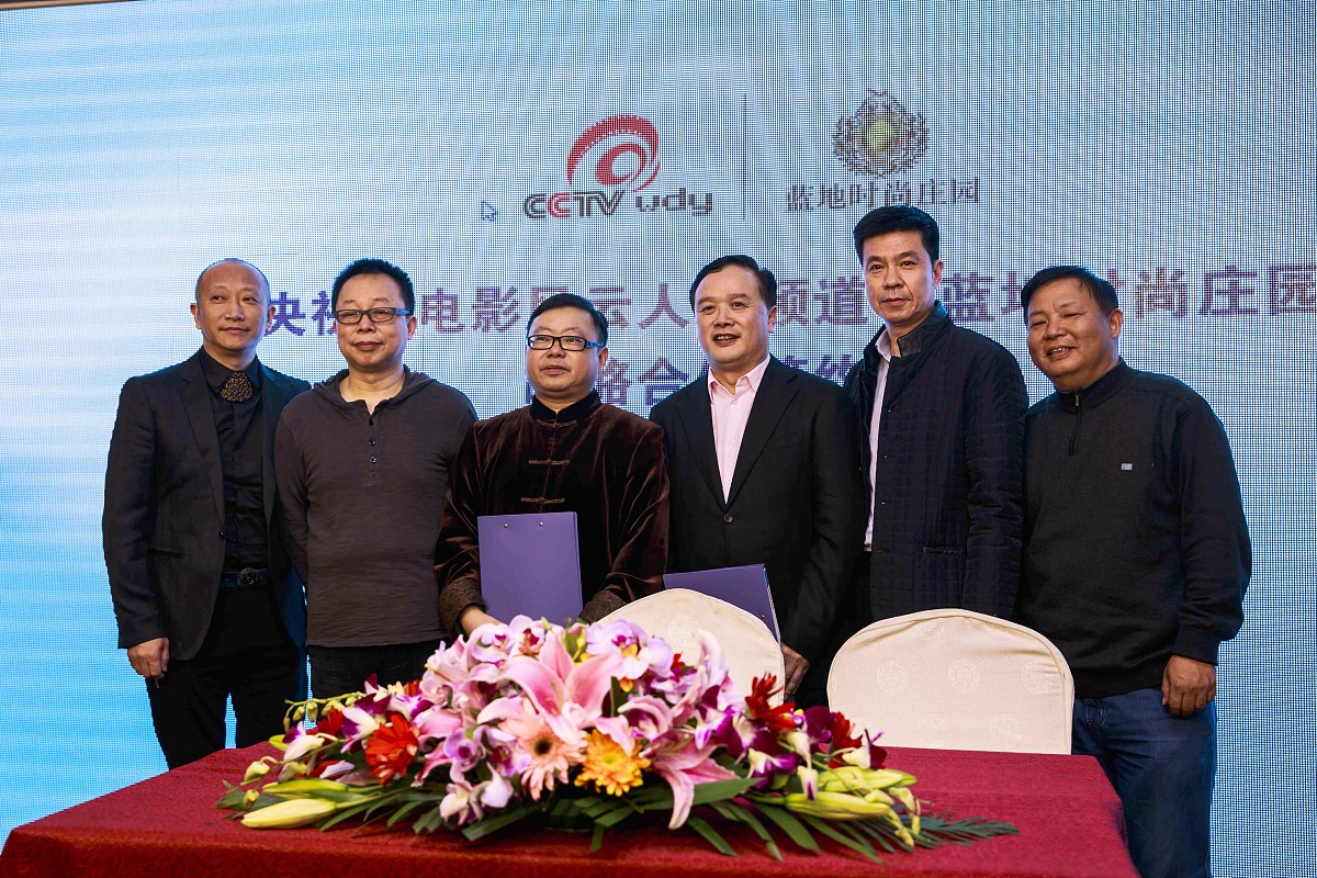 给陕西瑞鼎华建筑工程有限公司董事长王大军写一首诗歌