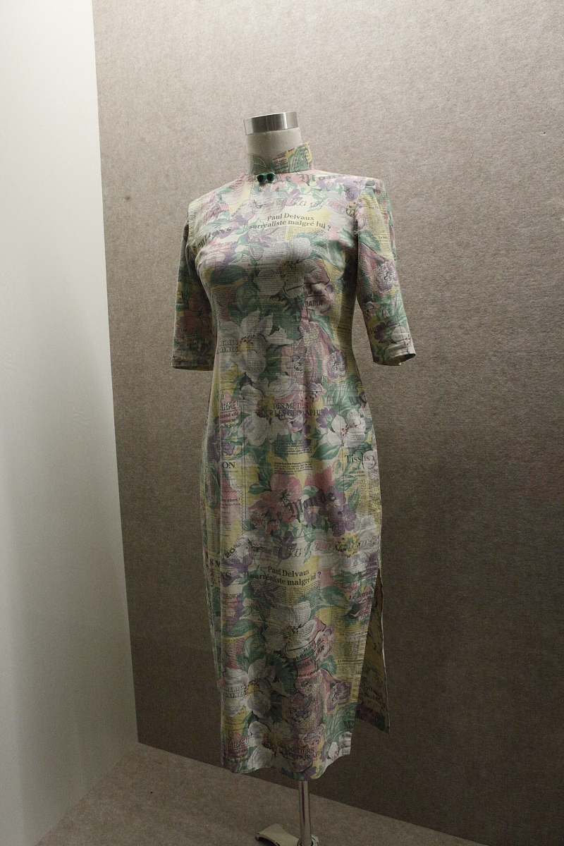 旗袍选购指南：如何检查旗袍质量和合身度