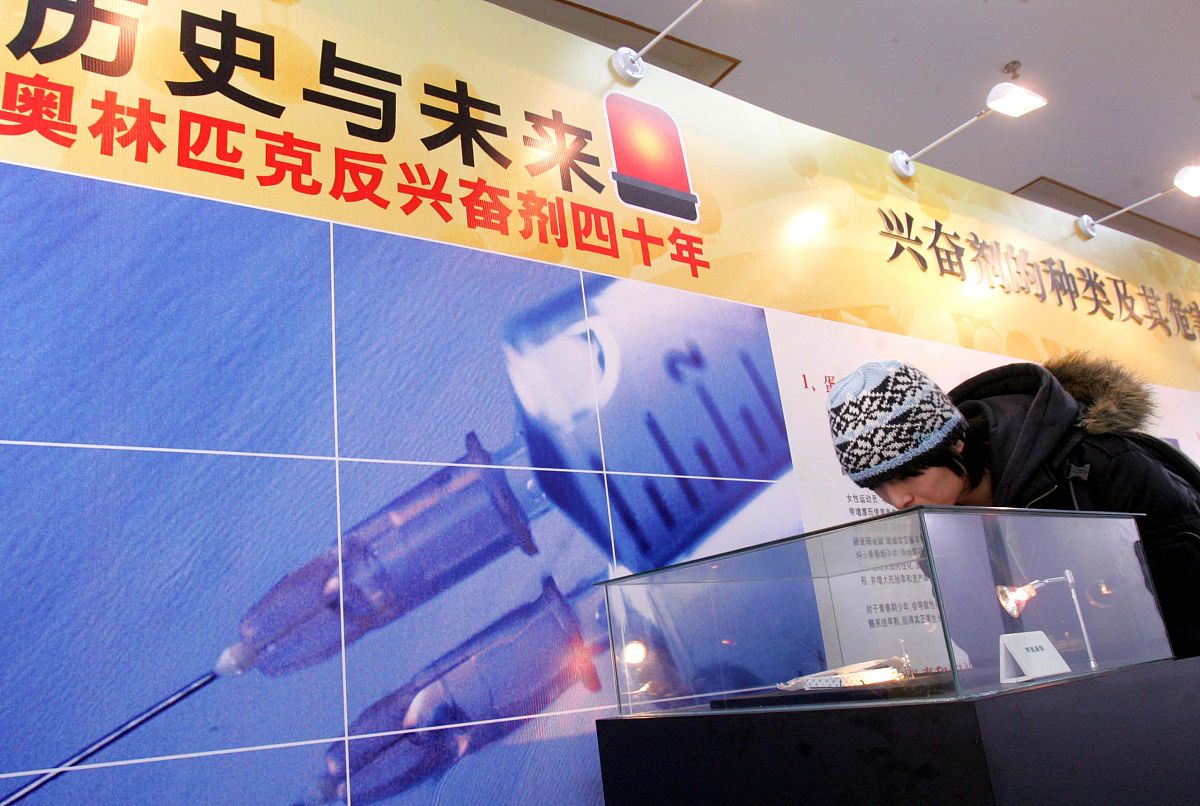 发送取消中奖资格的通知邮件便于