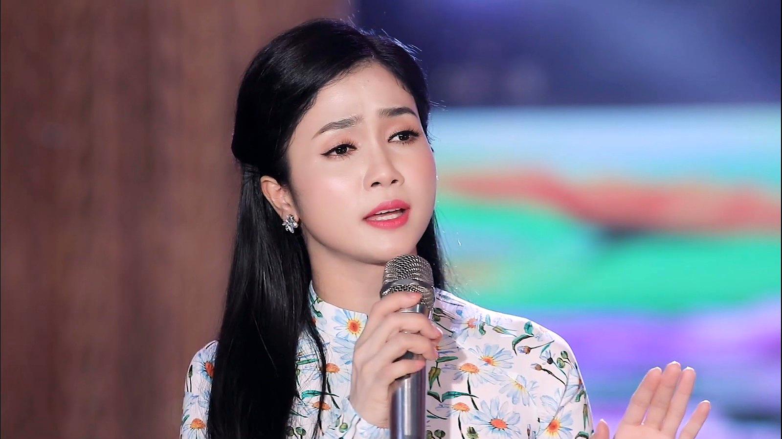 [图]好听的越南歌曲《Đón Xuân Này Nhớ Xuân Xưa Phương》